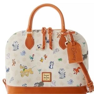 New With Tags- Original Owner Disney Dooney Critters purse. Never used!